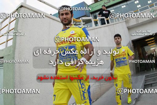 636780, Tehran, [*parameter:4*], لیگ برتر فوتبال ایران، Persian Gulf Cup، Week 4، First Leg، Naft Tehran 2 v 1 Rah Ahan on 2013/08/11 at Shahid Dastgerdi Stadium
