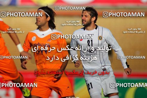 637328, Alborz, [*parameter:4*], لیگ برتر فوتبال ایران، Persian Gulf Cup، Week 13، First Leg، Saipa 0 v 0 Sepahan on 2013/10/18 at Enghelab Stadium