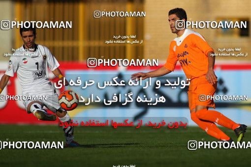 637304, Alborz, [*parameter:4*], لیگ برتر فوتبال ایران، Persian Gulf Cup، Week 13، First Leg، Saipa 0 v 0 Sepahan on 2013/10/18 at Enghelab Stadium
