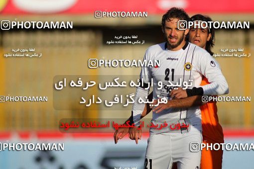 637365, Alborz, [*parameter:4*], لیگ برتر فوتبال ایران، Persian Gulf Cup، Week 13، First Leg، Saipa 0 v 0 Sepahan on 2013/10/18 at Enghelab Stadium