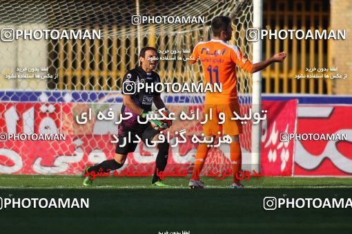 637309, Alborz, [*parameter:4*], لیگ برتر فوتبال ایران، Persian Gulf Cup، Week 13، First Leg، Saipa 0 v 0 Sepahan on 2013/10/18 at Enghelab Stadium