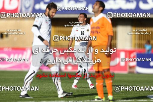 686310, Alborz, [*parameter:4*], لیگ برتر فوتبال ایران، Persian Gulf Cup، Week 13، First Leg، Saipa 0 v 0 Sepahan on 2013/10/18 at Enghelab Stadium