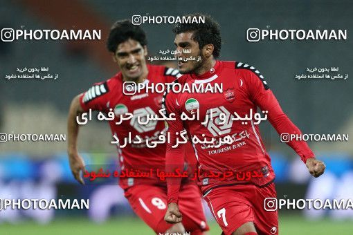 647942, Tehran, [*parameter:4*], لیگ برتر فوتبال ایران، Persian Gulf Cup، Week 13، First Leg، Persepolis 2 v 0 Damash Gilan on 2013/10/18 at Azadi Stadium