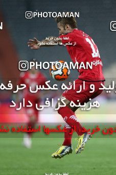 647982, Tehran, [*parameter:4*], لیگ برتر فوتبال ایران، Persian Gulf Cup، Week 13، First Leg، Persepolis 2 v 0 Damash Gilan on 2013/10/18 at Azadi Stadium