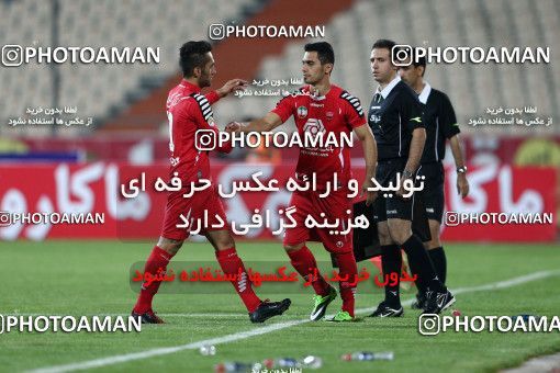 647988, Tehran, [*parameter:4*], لیگ برتر فوتبال ایران، Persian Gulf Cup، Week 13، First Leg، Persepolis 2 v 0 Damash Gilan on 2013/10/18 at Azadi Stadium