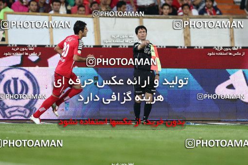 647999, Tehran, [*parameter:4*], لیگ برتر فوتبال ایران، Persian Gulf Cup، Week 13، First Leg، Persepolis 2 v 0 Damash Gilan on 2013/10/18 at Azadi Stadium