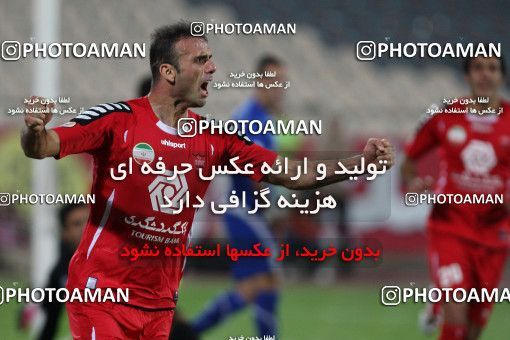 648047, Tehran, [*parameter:4*], لیگ برتر فوتبال ایران، Persian Gulf Cup، Week 13، First Leg، Persepolis 2 v 0 Damash Gilan on 2013/10/18 at Azadi Stadium