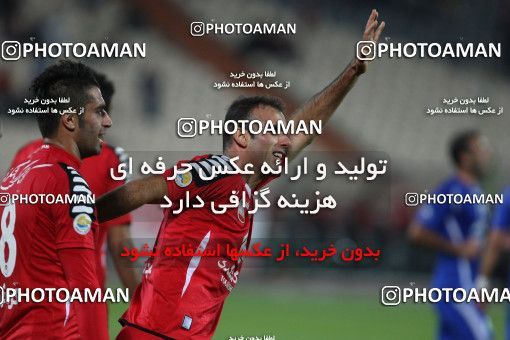 648044, Tehran, [*parameter:4*], لیگ برتر فوتبال ایران، Persian Gulf Cup، Week 13، First Leg، Persepolis 2 v 0 Damash Gilan on 2013/10/18 at Azadi Stadium