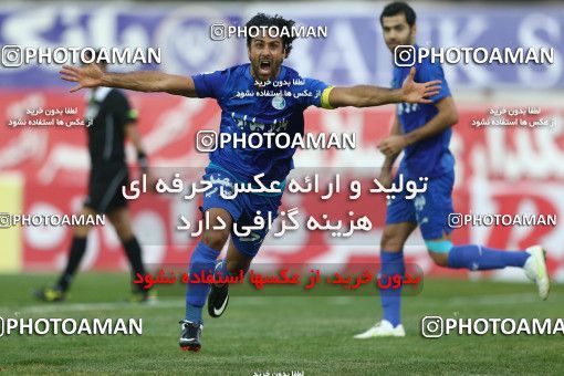 638870, Tehran, [*parameter:4*], لیگ برتر فوتبال ایران، Persian Gulf Cup، Week 13، First Leg، Naft Tehran 1 v 1 Esteghlal on 2013/10/19 at Takhti Stadium