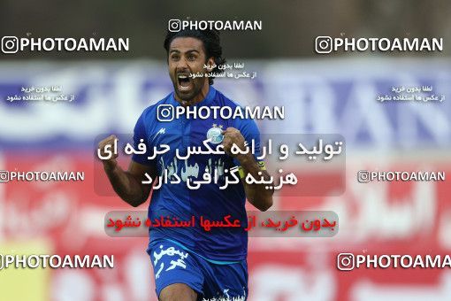 638790, Tehran, [*parameter:4*], لیگ برتر فوتبال ایران، Persian Gulf Cup، Week 13، First Leg، Naft Tehran 1 v 1 Esteghlal on 2013/10/19 at Takhti Stadium