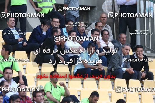 638804, Tehran, [*parameter:4*], لیگ برتر فوتبال ایران، Persian Gulf Cup، Week 13، First Leg، Naft Tehran 1 v 1 Esteghlal on 2013/10/19 at Takhti Stadium
