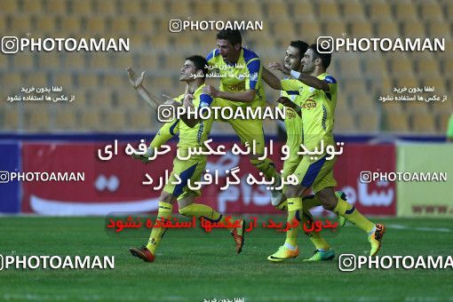 638878, Tehran, [*parameter:4*], لیگ برتر فوتبال ایران، Persian Gulf Cup، Week 13، First Leg، Naft Tehran 1 v 1 Esteghlal on 2013/10/19 at Takhti Stadium