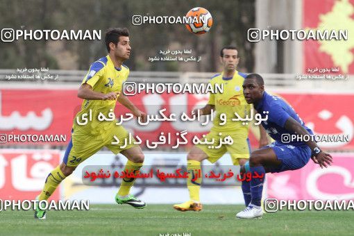 686535, Tehran, [*parameter:4*], لیگ برتر فوتبال ایران، Persian Gulf Cup، Week 13، First Leg، Naft Tehran 1 v 1 Esteghlal on 2013/10/19 at Takhti Stadium