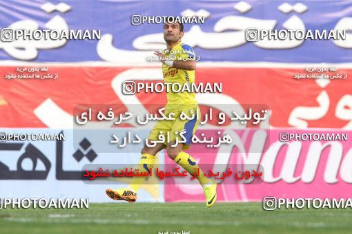 686504, Tehran, [*parameter:4*], لیگ برتر فوتبال ایران، Persian Gulf Cup، Week 13، First Leg، Naft Tehran 1 v 1 Esteghlal on 2013/10/19 at Takhti Stadium