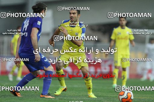 686544, Tehran, [*parameter:4*], لیگ برتر فوتبال ایران، Persian Gulf Cup، Week 13، First Leg، Naft Tehran 1 v 1 Esteghlal on 2013/10/19 at Takhti Stadium