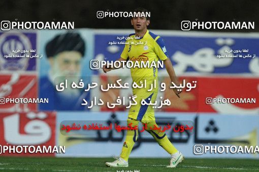 686521, Tehran, [*parameter:4*], لیگ برتر فوتبال ایران، Persian Gulf Cup، Week 13، First Leg، Naft Tehran 1 v 1 Esteghlal on 2013/10/19 at Takhti Stadium