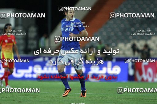 686714, Tehran, [*parameter:4*], لیگ برتر فوتبال ایران، Persian Gulf Cup، Week 14، First Leg، Esteghlal 2 v 0 Foulad Khouzestan on 2013/10/25 at Azadi Stadium