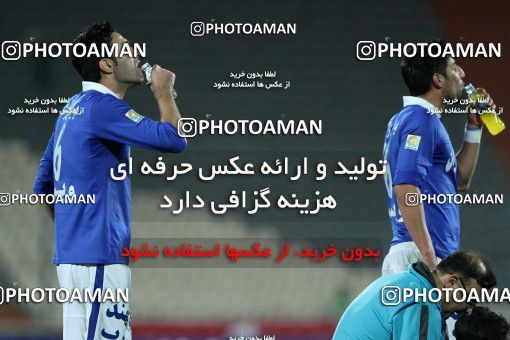 686598, Tehran, [*parameter:4*], لیگ برتر فوتبال ایران، Persian Gulf Cup، Week 14، First Leg، Esteghlal 2 v 0 Foulad Khouzestan on 2013/10/25 at Azadi Stadium