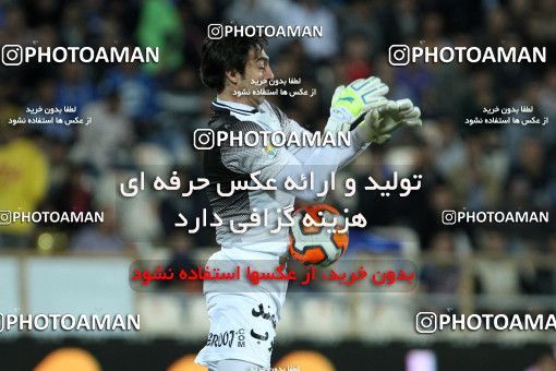 686727, Tehran, [*parameter:4*], لیگ برتر فوتبال ایران، Persian Gulf Cup، Week 14، First Leg، Esteghlal 2 v 0 Foulad Khouzestan on 2013/10/25 at Azadi Stadium