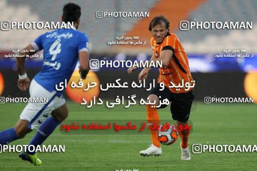 637701, Tehran, [*parameter:4*], لیگ برتر فوتبال ایران، Persian Gulf Cup، Week 10، First Leg، Esteghlal 1 v 1 Mes Kerman on 2013/10/29 at Azadi Stadium