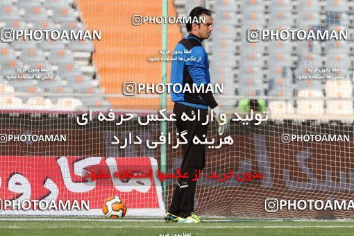 687119, Tehran, [*parameter:4*], لیگ برتر فوتبال ایران، Persian Gulf Cup، Week 10، First Leg، Esteghlal 1 v 1 Mes Kerman on 2013/10/29 at Azadi Stadium