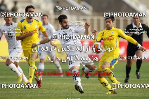 638491, Tehran, [*parameter:4*], لیگ برتر فوتبال ایران، Persian Gulf Cup، Week 15، First Leg، Naft Tehran 2 v 2 Sepahan on 2013/11/03 at Shahid Dastgerdi Stadium