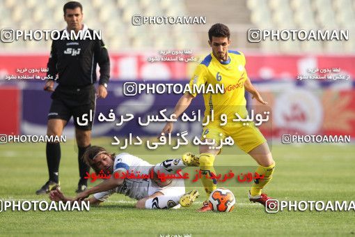 638397, Tehran, [*parameter:4*], لیگ برتر فوتبال ایران، Persian Gulf Cup، Week 15، First Leg، Naft Tehran 2 v 2 Sepahan on 2013/11/03 at Shahid Dastgerdi Stadium