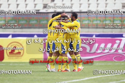 638583, Tehran, [*parameter:4*], لیگ برتر فوتبال ایران، Persian Gulf Cup، Week 15، First Leg، Naft Tehran 2 v 2 Sepahan on 2013/11/03 at Shahid Dastgerdi Stadium