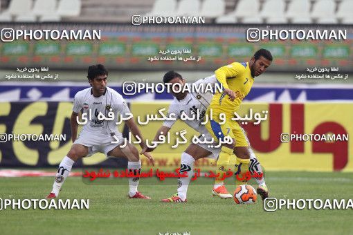 638344, Tehran, [*parameter:4*], لیگ برتر فوتبال ایران، Persian Gulf Cup، Week 15، First Leg، Naft Tehran 2 v 2 Sepahan on 2013/11/03 at Shahid Dastgerdi Stadium