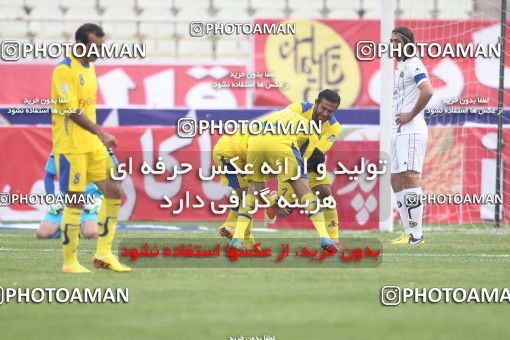 638534, Tehran, [*parameter:4*], لیگ برتر فوتبال ایران، Persian Gulf Cup، Week 15، First Leg، Naft Tehran 2 v 2 Sepahan on 2013/11/03 at Shahid Dastgerdi Stadium