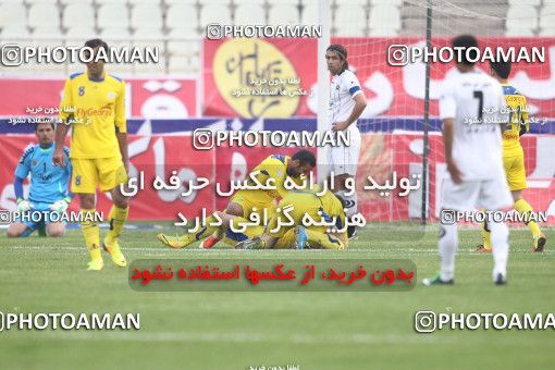 638408, Tehran, [*parameter:4*], لیگ برتر فوتبال ایران، Persian Gulf Cup، Week 15، First Leg، Naft Tehran 2 v 2 Sepahan on 2013/11/03 at Shahid Dastgerdi Stadium