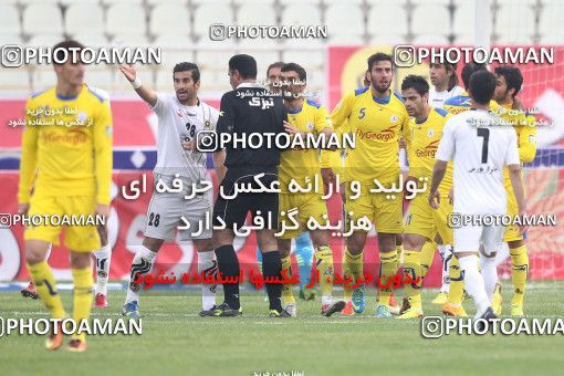 638543, Tehran, [*parameter:4*], لیگ برتر فوتبال ایران، Persian Gulf Cup، Week 15، First Leg، Naft Tehran 2 v 2 Sepahan on 2013/11/03 at Shahid Dastgerdi Stadium
