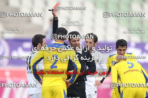 638396, Tehran, [*parameter:4*], لیگ برتر فوتبال ایران، Persian Gulf Cup، Week 15، First Leg، Naft Tehran 2 v 2 Sepahan on 2013/11/03 at Shahid Dastgerdi Stadium