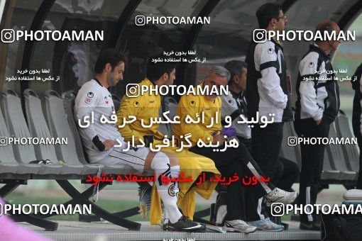 638349, Tehran, [*parameter:4*], لیگ برتر فوتبال ایران، Persian Gulf Cup، Week 15، First Leg، Naft Tehran 2 v 2 Sepahan on 2013/11/03 at Shahid Dastgerdi Stadium