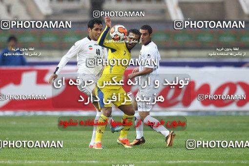 638553, Tehran, [*parameter:4*], لیگ برتر فوتبال ایران، Persian Gulf Cup، Week 15، First Leg، Naft Tehran 2 v 2 Sepahan on 2013/11/03 at Shahid Dastgerdi Stadium