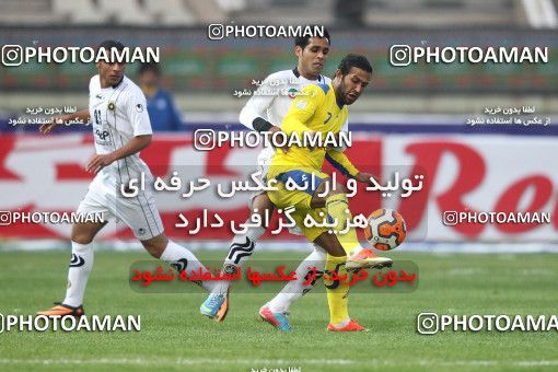 638585, Tehran, [*parameter:4*], لیگ برتر فوتبال ایران، Persian Gulf Cup، Week 15، First Leg، Naft Tehran 2 v 2 Sepahan on 2013/11/03 at Shahid Dastgerdi Stadium