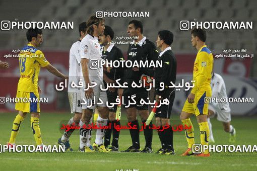 638520, Tehran, [*parameter:4*], لیگ برتر فوتبال ایران، Persian Gulf Cup، Week 15، First Leg، Naft Tehran 2 v 2 Sepahan on 2013/11/03 at Shahid Dastgerdi Stadium