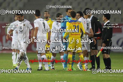 638541, Tehran, [*parameter:4*], لیگ برتر فوتبال ایران، Persian Gulf Cup، Week 15، First Leg، Naft Tehran 2 v 2 Sepahan on 2013/11/03 at Shahid Dastgerdi Stadium