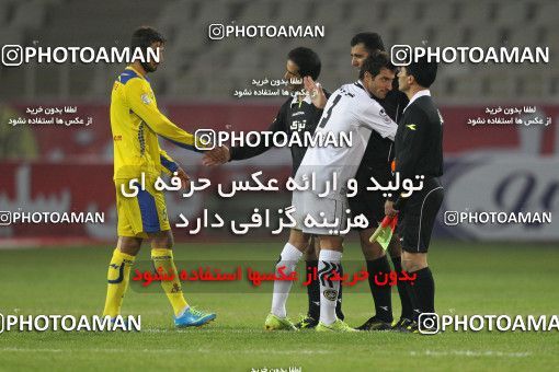 638518, Tehran, [*parameter:4*], لیگ برتر فوتبال ایران، Persian Gulf Cup، Week 15، First Leg، Naft Tehran 2 v 2 Sepahan on 2013/11/03 at Shahid Dastgerdi Stadium