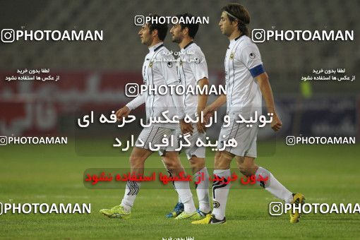 638301, Tehran, [*parameter:4*], لیگ برتر فوتبال ایران، Persian Gulf Cup، Week 15، First Leg، Naft Tehran 2 v 2 Sepahan on 2013/11/03 at Shahid Dastgerdi Stadium