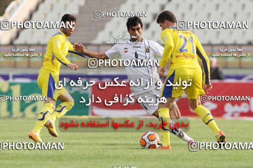 687275, Tehran, [*parameter:4*], لیگ برتر فوتبال ایران، Persian Gulf Cup، Week 15، First Leg، Naft Tehran 2 v 2 Sepahan on 2013/11/03 at Shahid Dastgerdi Stadium