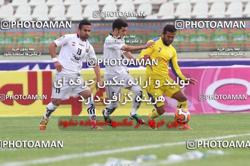 687316, Tehran, [*parameter:4*], لیگ برتر فوتبال ایران، Persian Gulf Cup، Week 15، First Leg، Naft Tehran 2 v 2 Sepahan on 2013/11/03 at Shahid Dastgerdi Stadium
