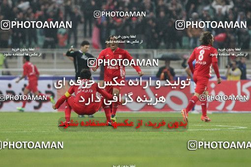648053, Tabriz, [*parameter:4*], لیگ برتر فوتبال ایران، Persian Gulf Cup، Week 15، First Leg، Tractor Sazi 1 v 1 Esteghlal on 2013/11/08 at Yadegar-e Emam Stadium