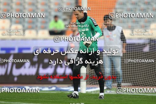 644455, Tehran, [*parameter:4*], لیگ برتر فوتبال ایران، Persian Gulf Cup، Week 12، First Leg، Esteghlal 1 v 0 Malvan Bandar Anzali on 2013/11/24 at Azadi Stadium