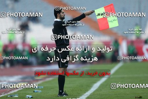 649308, Tehran, [*parameter:4*], لیگ برتر فوتبال ایران، Persian Gulf Cup، Week 17، Second Leg، Persepolis 2 v 1 Zob Ahan Esfahan on 2013/12/06 at Azadi Stadium