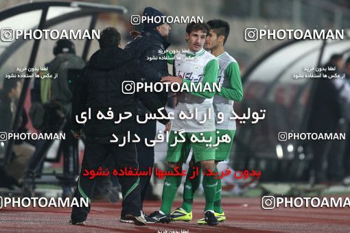 649218, Tehran, [*parameter:4*], لیگ برتر فوتبال ایران، Persian Gulf Cup، Week 17، Second Leg، Persepolis 2 v 1 Zob Ahan Esfahan on 2013/12/06 at Azadi Stadium