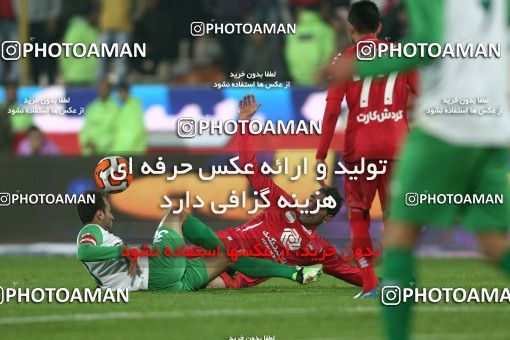 649305, Tehran, [*parameter:4*], لیگ برتر فوتبال ایران، Persian Gulf Cup، Week 17، Second Leg، Persepolis 2 v 1 Zob Ahan Esfahan on 2013/12/06 at Azadi Stadium