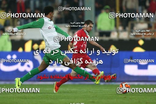 649213, Tehran, [*parameter:4*], لیگ برتر فوتبال ایران، Persian Gulf Cup، Week 17، Second Leg، Persepolis 2 v 1 Zob Ahan Esfahan on 2013/12/06 at Azadi Stadium