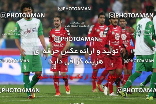 649217, Tehran, [*parameter:4*], لیگ برتر فوتبال ایران، Persian Gulf Cup، Week 17، Second Leg، Persepolis 2 v 1 Zob Ahan Esfahan on 2013/12/06 at Azadi Stadium