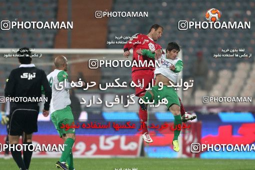 649216, Tehran, [*parameter:4*], لیگ برتر فوتبال ایران، Persian Gulf Cup، Week 17، Second Leg، Persepolis 2 v 1 Zob Ahan Esfahan on 2013/12/06 at Azadi Stadium